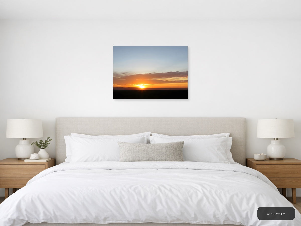 Minimalist Golden Sunset Over Horizon Wall Art — A3 / Bedroom